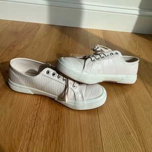 Superga women’s pink shoes size 9